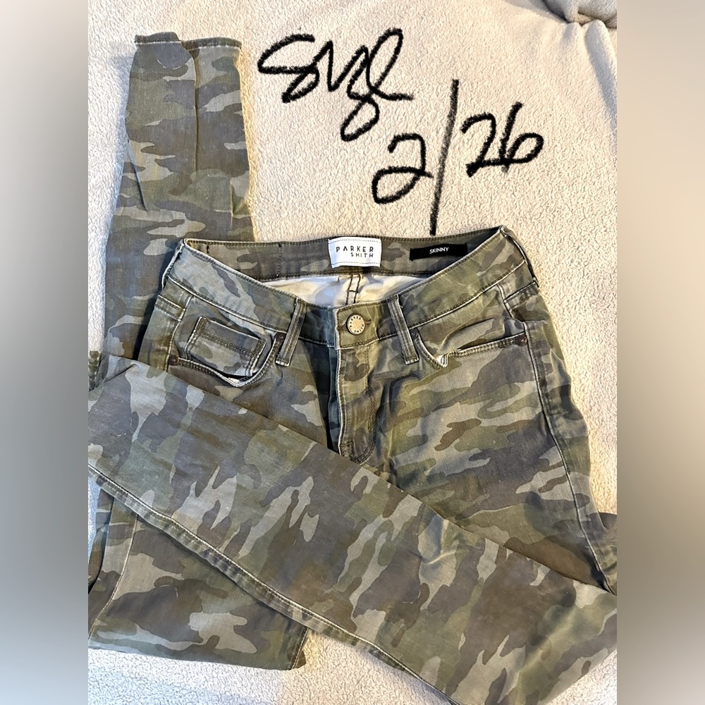 PARKER SMITH Skinny. Size 26.